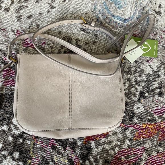 Fossil Leather Purse - Picture 2 of 6